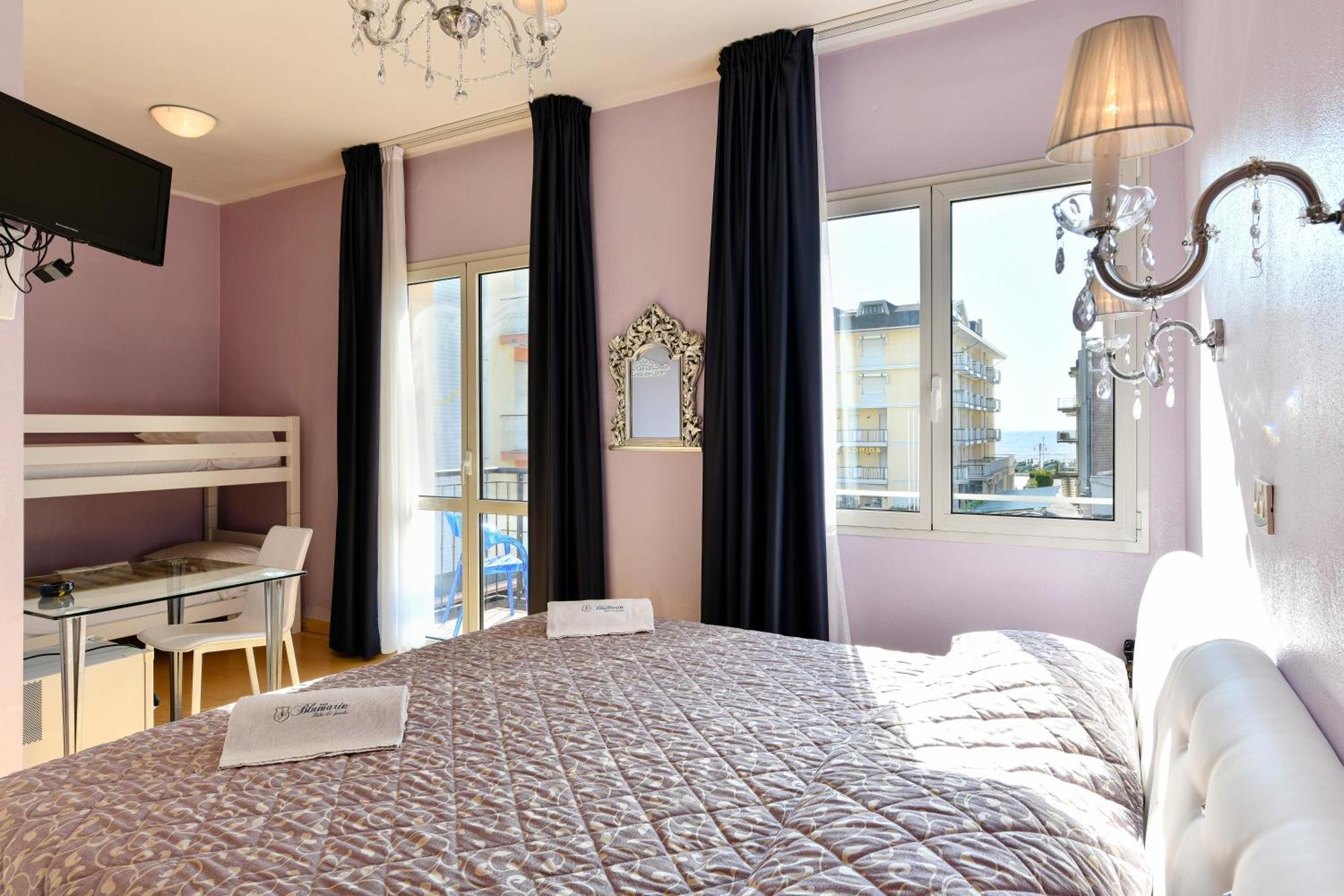 Blumarin Hotel Lido di Jesolo Ngoại thất bức ảnh